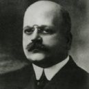 Frederick W. Hinitt