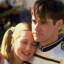 Jim Carrey and Laura Linney