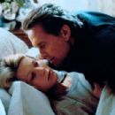 Gwyneth Paltrow and Michael Douglas in "A Perfect Murder" (1998)