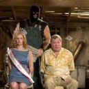L-r: HEATHER BURNS, ABRAHAM BENRUBI and WILLIAM SHATNER in Castle Rock Entertainment’s and Village Roadshow Pictures’ comedy “Miss Congeniality 2: Armed and Fabulous,” starring Sandra Bullock and distributed by Warner Bros. Picture