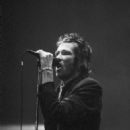 Stone Temple Pilots singer Scott Weiland at the Stabler Arena on April 29, 1997 in Bethlehem, Pennsylvania
