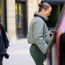 Jennifer Lopez – Leaving her apartment in New York