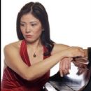 Filipino women pianists