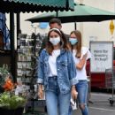 Ana De Armas – Shopping with Ben Affleck and his daughter in Brentwood