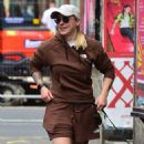 Lucy Spraggan – Going out for a walk with her girlfriend Evangeline in Manchester