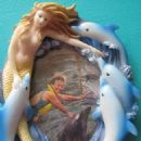 Merrie Lynn Ross Loves Dolphins