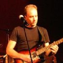 Russ Freeman (guitarist)