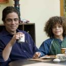 Jerry Sunborne (Benicio Del Toro, left) must help the young Dory Burke (Micah Berry, right) cope with the lost of his father in “Things We Lost in the Fire.” Credit: Doane Gregory. © 2007 DreamWorks LLC. All Rights Reserved.