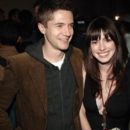 Anne Hathaway and Topher Grace