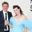 Milla Jovovich – 28. amfAR Gala Cannes 2022