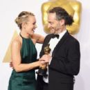 Rachel McAdams and Emmanuel Lubezki at The 88th Annual Academy Awards - Press Room(2016)