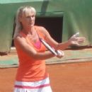 Hungarian female tennis players