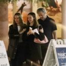 Leslie Mann – With Judd Apatow and daughter Iris Apatow in Malibu