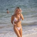 Lisa Opie – In a bikini in Cancun