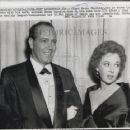 1959 Press Photo Floyd Eaton Chalkley With Susan Hayward Died At Home