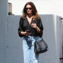 Cindy Crawford – Seen while shopping in Beverly Hills