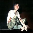 Steve Marriott sitting backstage, ca. 1969