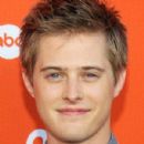 Lucas Grabeel