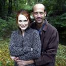 Julianne Moore and Anthony Edwards