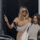 Khloe Kardashian – Seen while out in Los Angeles