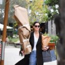 Hilary Rhoda – Steps out for a little bit of shopping in Los Angeles