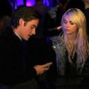 Taylor Momsen and Kevin Zegers