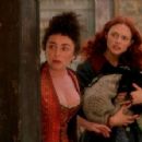 Samantha Spiro as Martha Tabram and Heather Graham as Mary Jane Kelly in From Hell (2001)