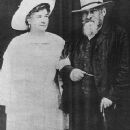 Ernestine Schumann-Heink with Johannes Brahms. In Here’s to Romance (1935) she sang Brahms’s “Wiegenlied.”