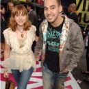 Anna Shinoda - 417 x 529