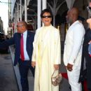 Kris Jenner – Departs from Ritz-Carlton Hotel in New York - 454 x 636