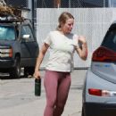 Kristen Bell – Steps out for a workout session in Los Angeles