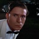 Crispin Glover - 454 x 255