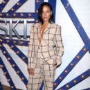 Selita Ebanks – Swarovski Times Square Store Party in New York - 454 x 681