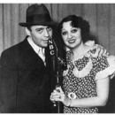 Jack Benny and Mary Livingstone - 454 x 403