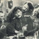 Pyotr Glebov - Film Magazine Pictorial [Poland] (10 February 1985) - 454 x 326