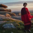 Iris Stromberger - Harper's Bazaar Magazine Pictorial [United Kingdom] (September 2017) - 454 x 306