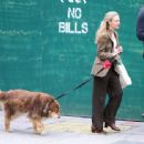 Amanda Seyfried – With husband Thomas Sadoski on the set of ‘The Crowded Room’ in Brooklyn