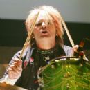 Rikki Rockett performs during a sold-out show at the Pearl concert theater at the Palms Casino Resort August 17, 2007 in Las Vegas, Nevada - 429 x 594