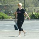 Rebel Wilson – Leaving her gym in Los Angeles - 454 x 426