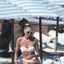 Alina Baikova – In a white bikini in Mykonos - 454 x 681