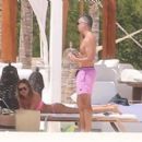 Jessica Alba – In a pink bikini on her vacation in Cancun - 454 x 279