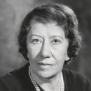 Flora Robson - 454 x 638