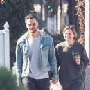 Hannah Brown – Spotted holding boyfriend Adam Woolard’s hand in Los Angeles - 454 x 377
