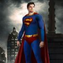 TOM WELLING AS SUPERMAN TV SERIES ON THE WB - 454 x 611