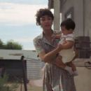 La Bamba - Elizabeth Peña - 454 x 431