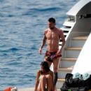 Antonela Roccuzzo – With Lionel Messi and Daniella Semaan on a yacht in Ibiza - 454 x 559