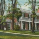 1827 establishments in Maine
