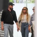 Sofia Richie – Shopping candids on Melrose Place in West Hollywood - 454 x 681
