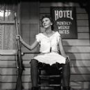 Annie Get Your Gun 1957 Live TV Broadcast Starring John Raitt - 454 x 480
