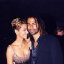 Halle Berry and Eric Benet - The 51st Annual Primetime Emmy Awards (1999) - 348 x 376